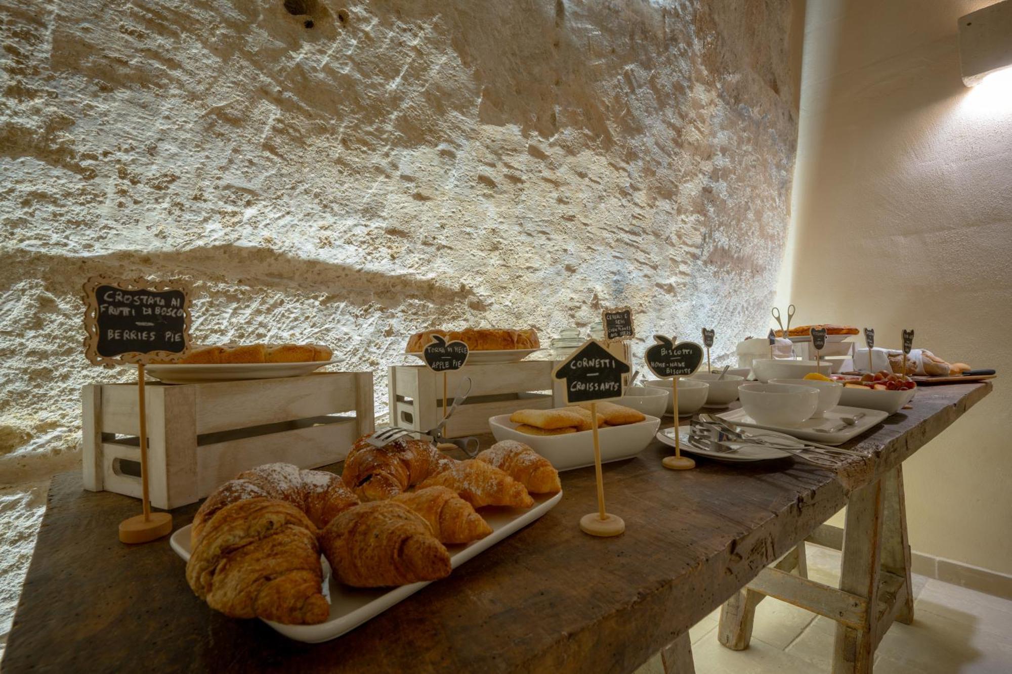 Tufo Bianco Relais Panzió Massafra Kültér fotó
